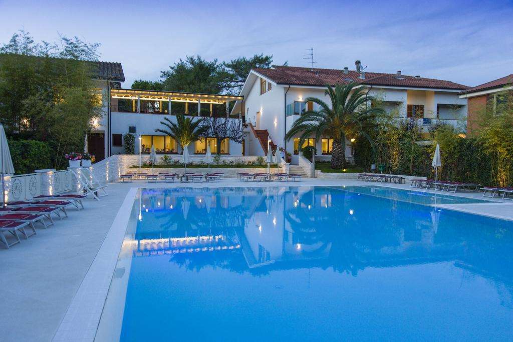 Hotel Giardino Suites And Spa - Numana Facilidades foto